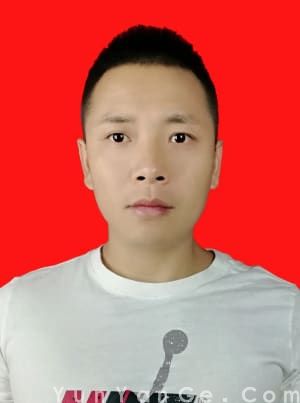 杨春：业余游泳队员托起溺水群众生的希望。